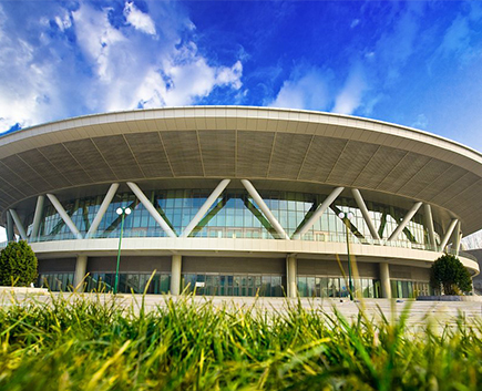 ���˻���ɽ���г���